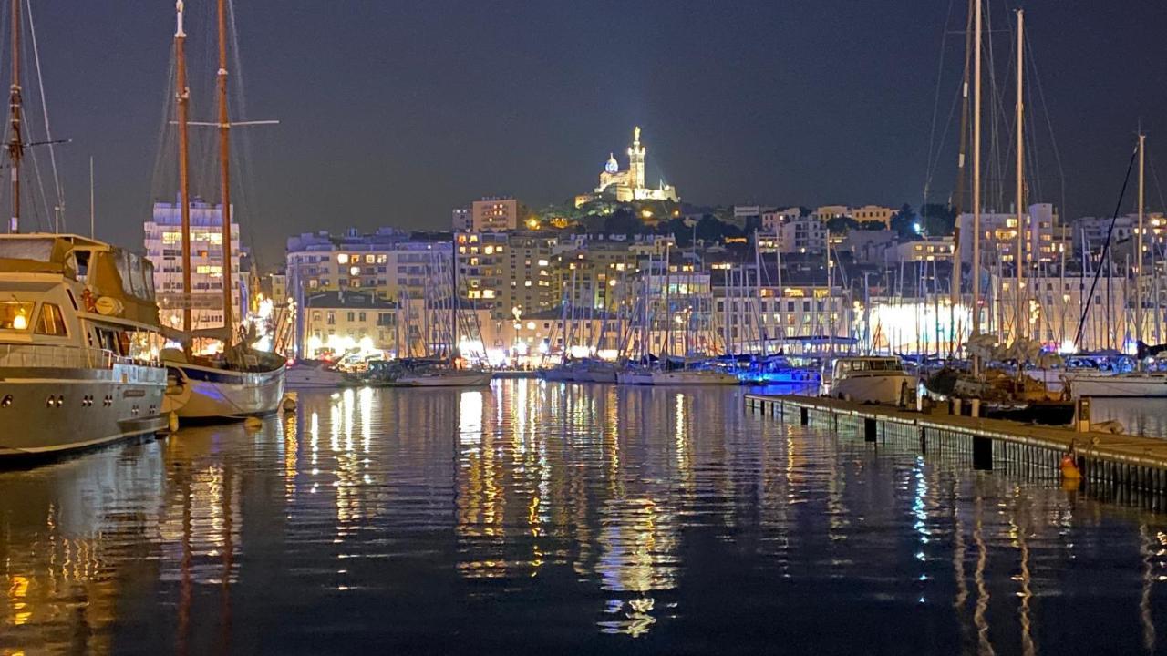 マルセイユEscale Marseillaise, Grand T2 Calme, Pres Du Vieux Port Pour 2 A 4 Personnes, Nettoyage Rigoureuxアパートメント エクステリア 写真