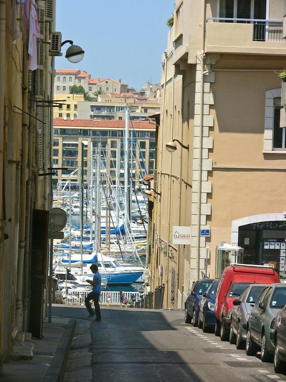 マルセイユEscale Marseillaise, Grand T2 Calme, Pres Du Vieux Port Pour 2 A 4 Personnes, Nettoyage Rigoureuxアパートメント エクステリア 写真